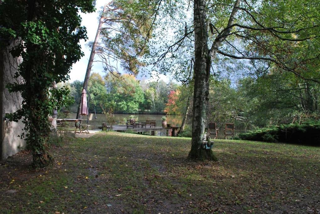 Paradis Perdu En Sologne Avec Plage Privee Villeny Extérieur photo
